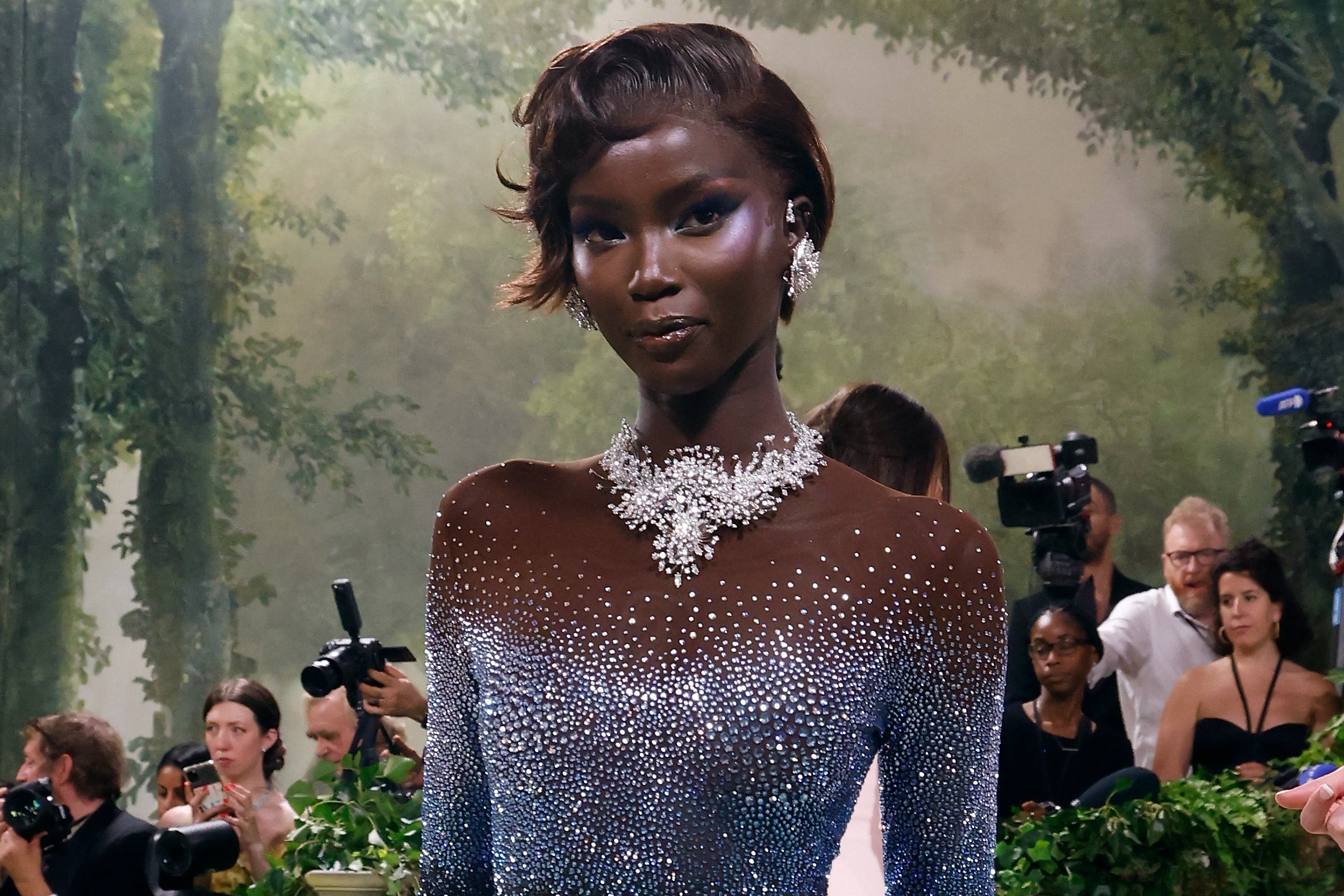 Supermodel Anok Yai Said She Was Once Forced To Have Her Hair Straightened For A Runway Show, And Her Story Is Important