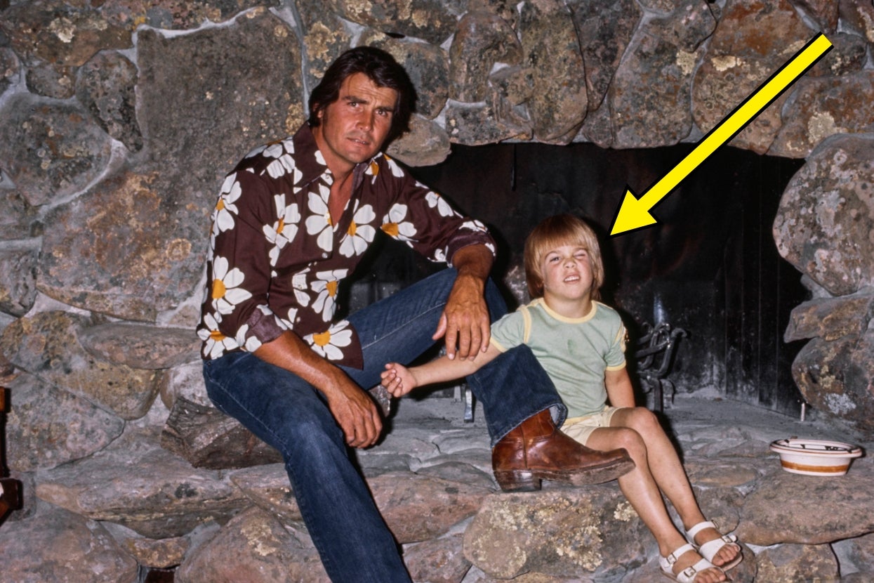 20 Hard-To-Recognize Photos Of Celebrities When They Were Kids That Have Me Doing A Double Take
